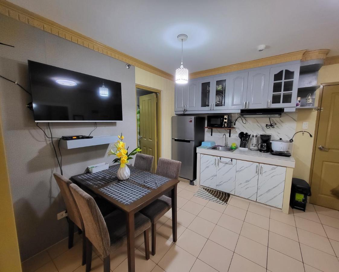 Entire 2Br Condo Unit@8 Spatial Condominium Davao City Esterno foto